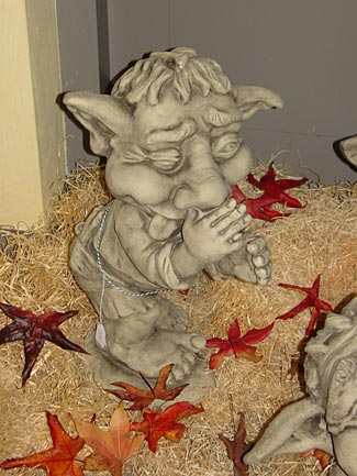 mythical tuinbeeld