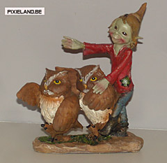 Pixie met 2 uilen